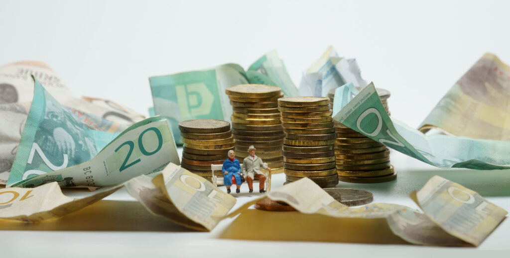 Gewone mensen omringt door geld. Foto Jan van de Laar